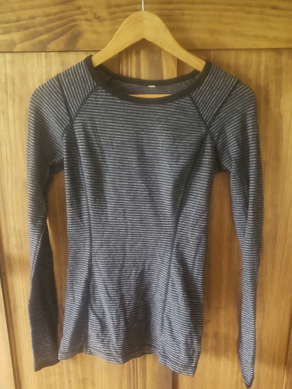 Lululemon Women's Long-Sleeve Striped Crewneck Top - Black/Gray